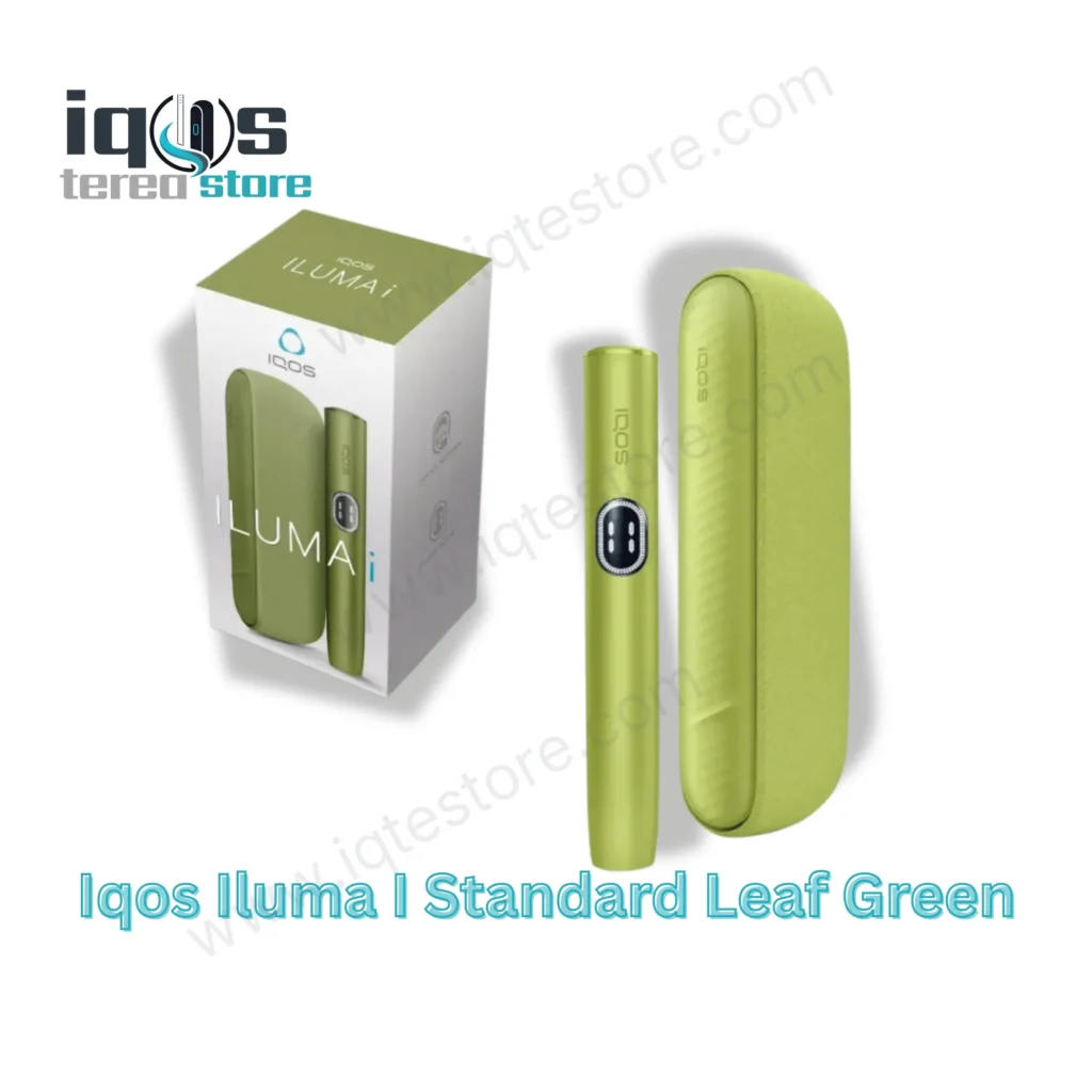 IQOS ILUMA i Standard Leaf Green device with touchscreen holder and pocket charger
